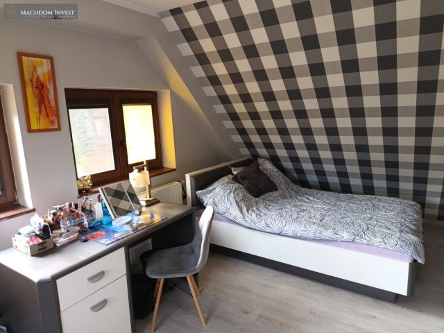dom wolnostojący, 5 pokoi Mały Głęboczek. Zdjęcie 18