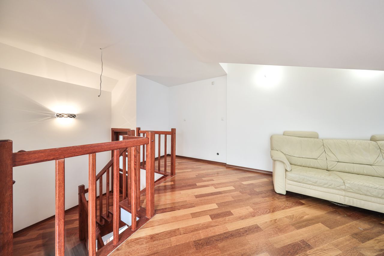 dom szeregowy, 6 pokoi Warszawa Wawer, ul. Jeziorowa. Zdjęcie 13