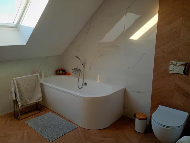 dom wolnostojący, 5 pokoi Jezuicka Struga. Zdjęcie 12