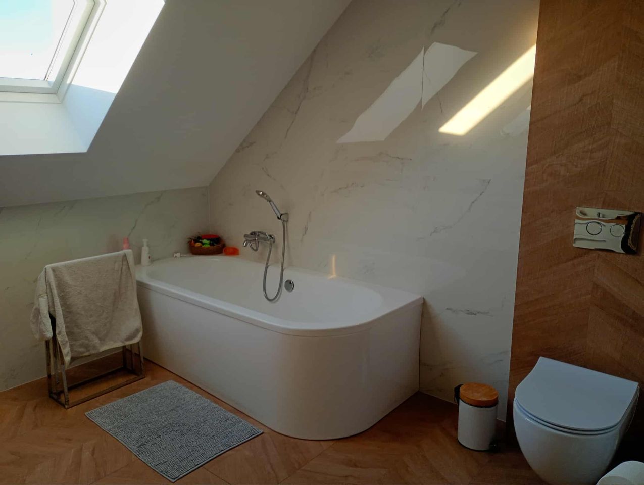 dom wolnostojący, 5 pokoi Jezuicka Struga. Zdjęcie 12