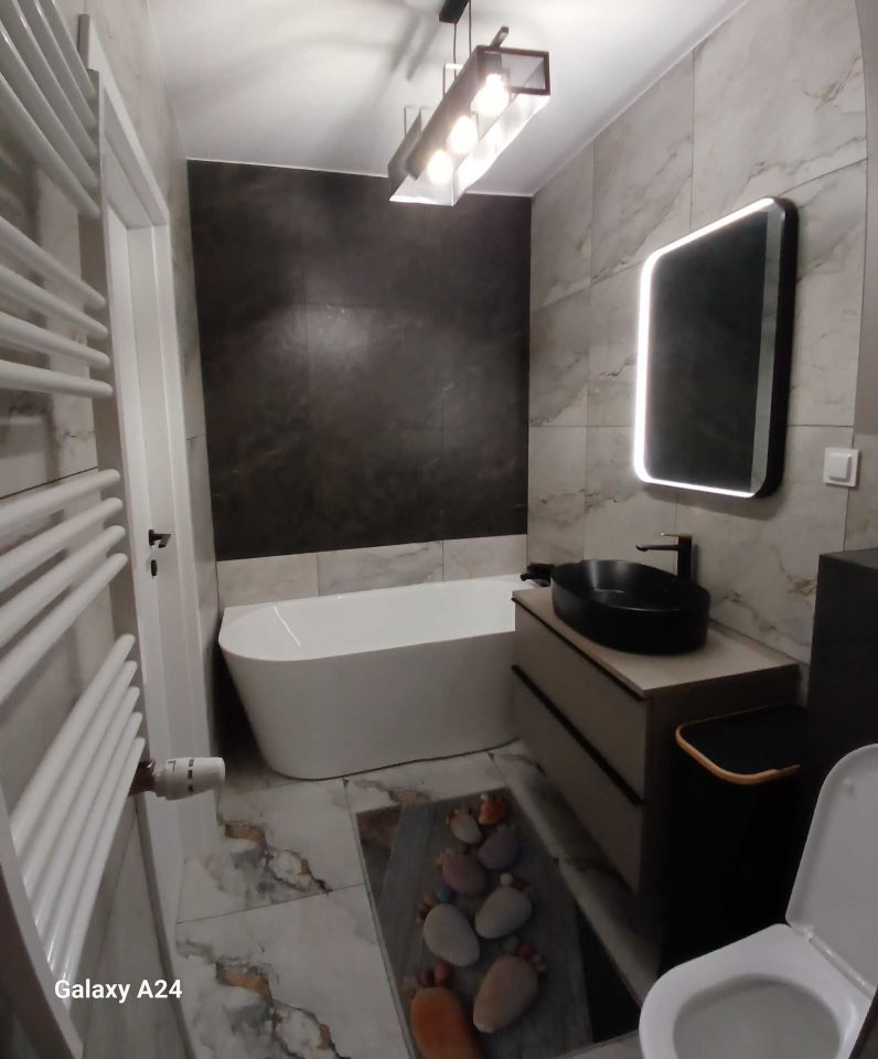 Mieszkanie 2-pokojowe Katowice os. Tysiąclecia. Zdjęcie 3