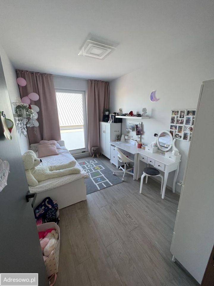 Mieszkanie 4-pokojowe Kosakowo. Zdjęcie 18