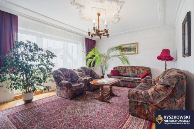dom wolnostojący, 8 pokoi Szczebrzeszyn, ul. Parkowa. Zdjęcie 10