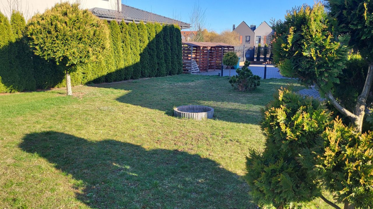 dom wolnostojący, 4 pokoje Stare Babice, Bajkowa. Zdjęcie 8