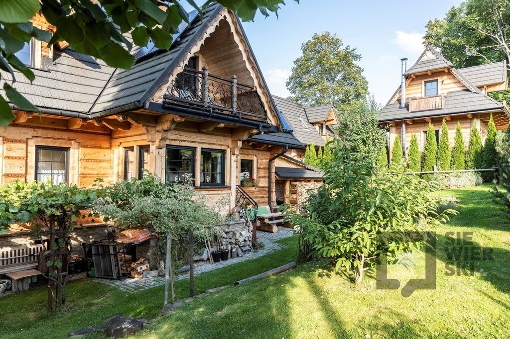 dom wolnostojący, 9 pokoi Witów