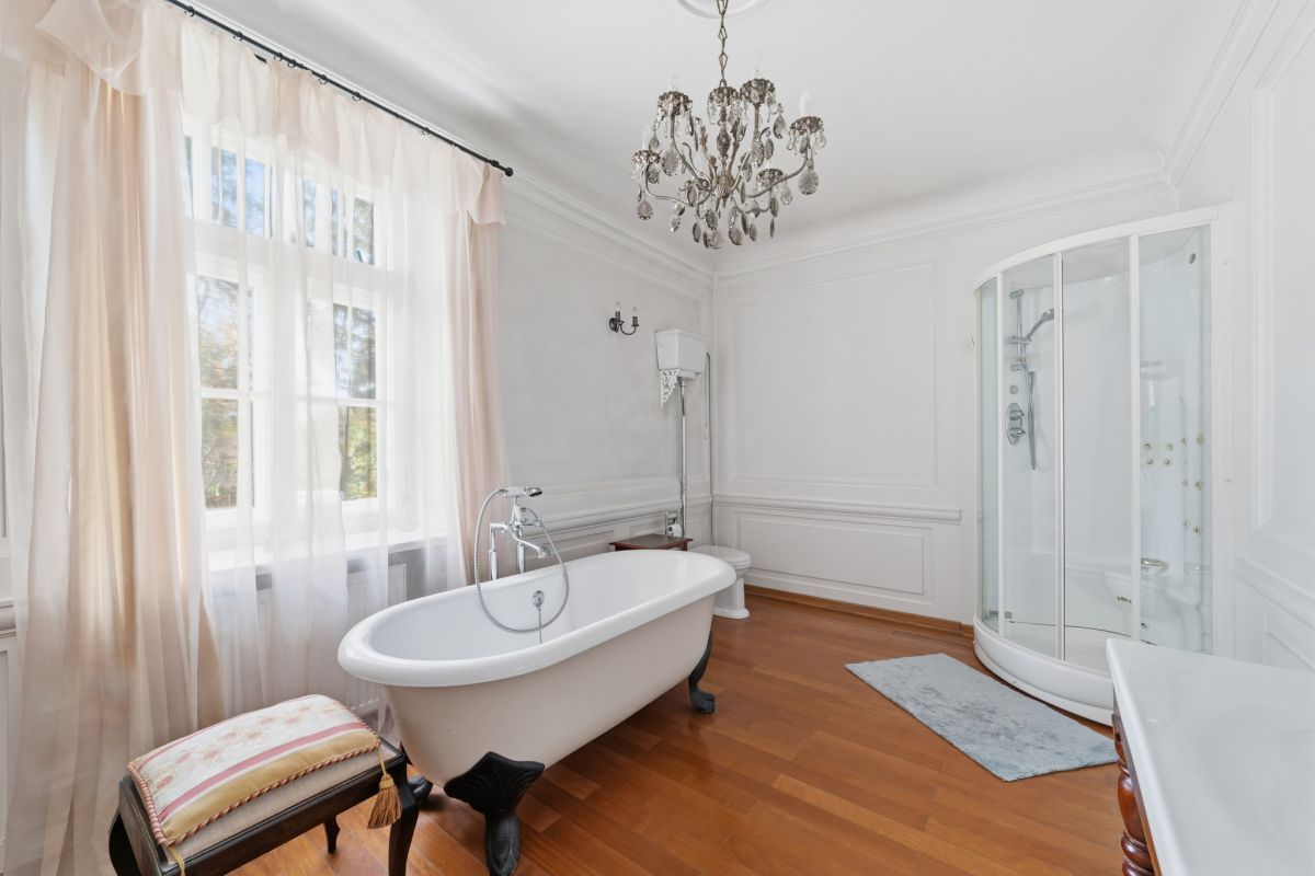 dom wolnostojący, 7 pokoi Komorów, ul. Akacjowa. Zdjęcie 8