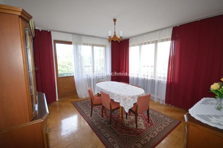 bliźniak, 12 pokoi Damienice. Zdjęcie 6