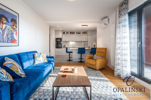 Mieszkanie 4-pokojowe Krasne. Zdjęcie 4