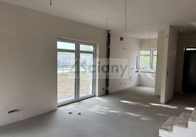 dom szeregowy, 4 pokoje Warszawa Wawer. Zdjęcie 2