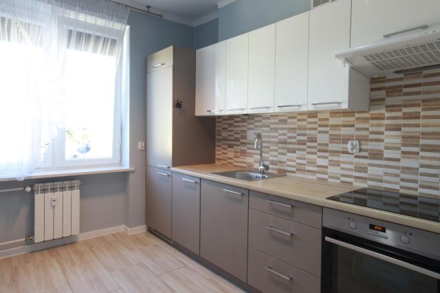 Mieszkanie 2-pokojowe Starachowice Skałka, ul. Stefana Żeromskiego. Zdjęcie 1