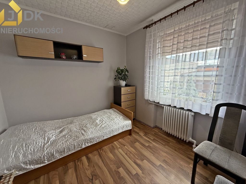 dom wolnostojący, 9 pokoi Kozłów Biskupi. Zdjęcie 12