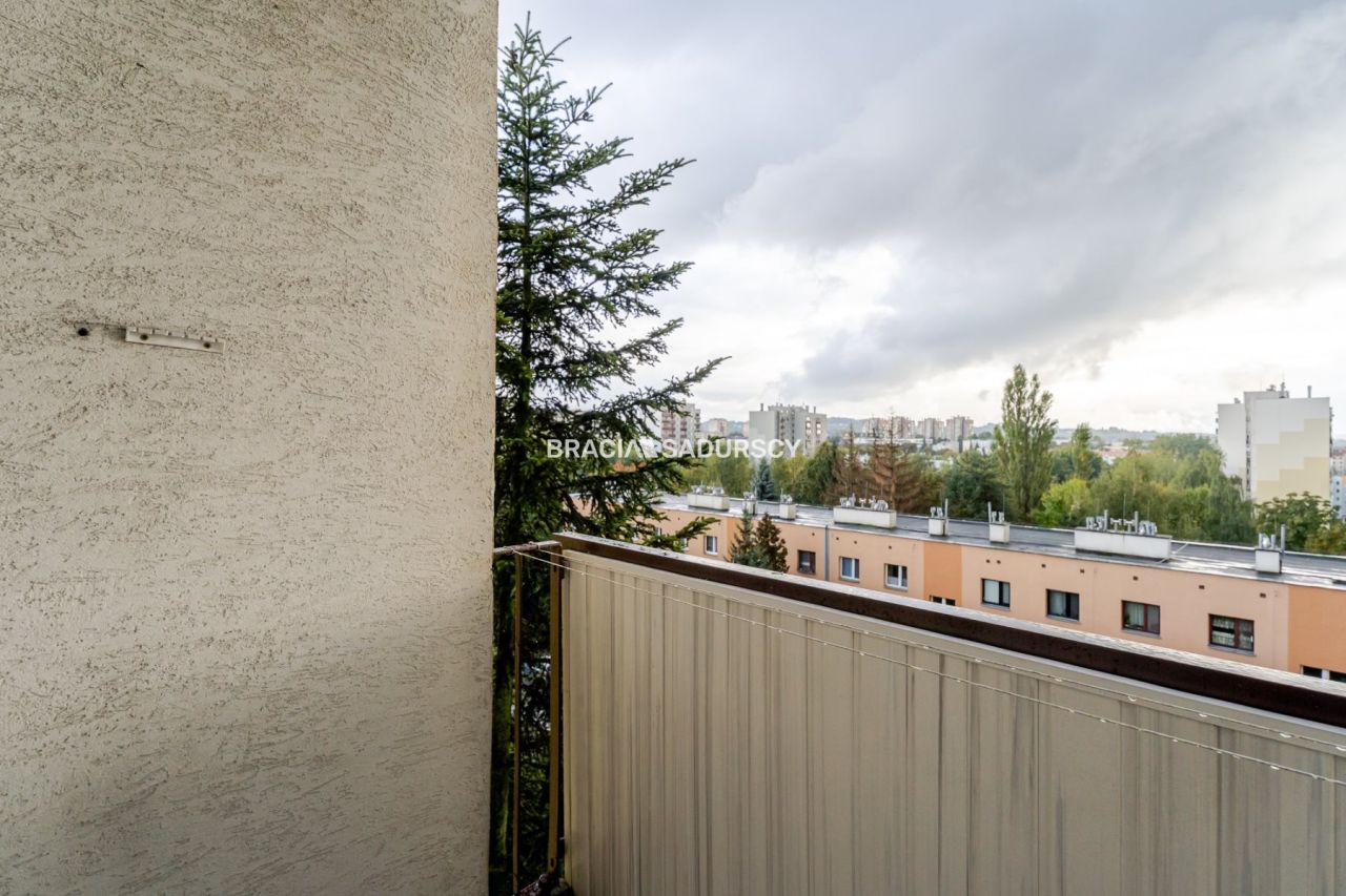 Mieszkanie 3-pokojowe Kraków, ul. Gołaśka. Zdjęcie 20