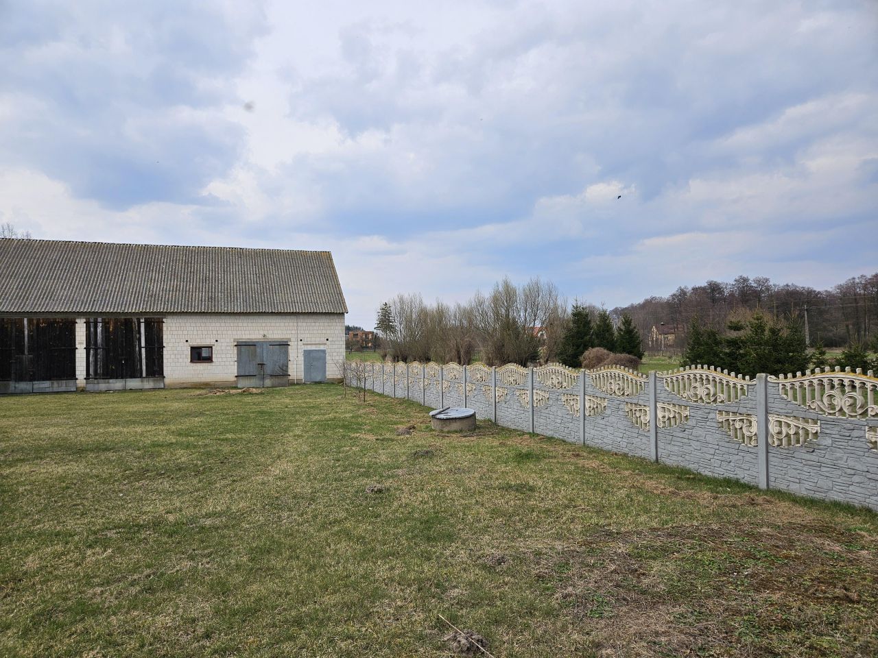 dom wolnostojący, 6 pokoi Laski Szlacheckie. Zdjęcie 5