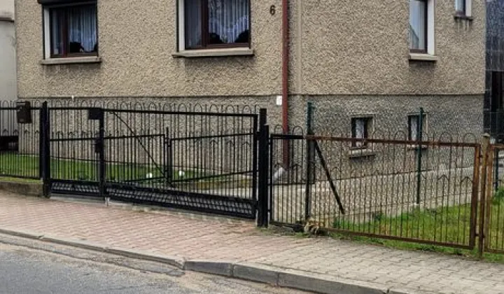 dom wolnostojący, 5 pokoi Twardogóra