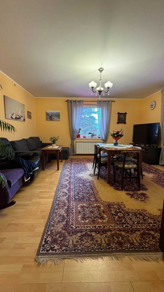 dom wolnostojący Zduńska Wola, ul. Łaska. Zdjęcie 3