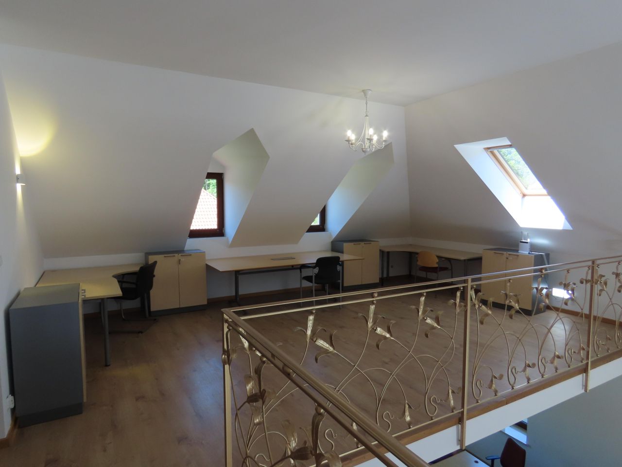 dom wolnostojący, 5 pokoi Chynów. Zdjęcie 12