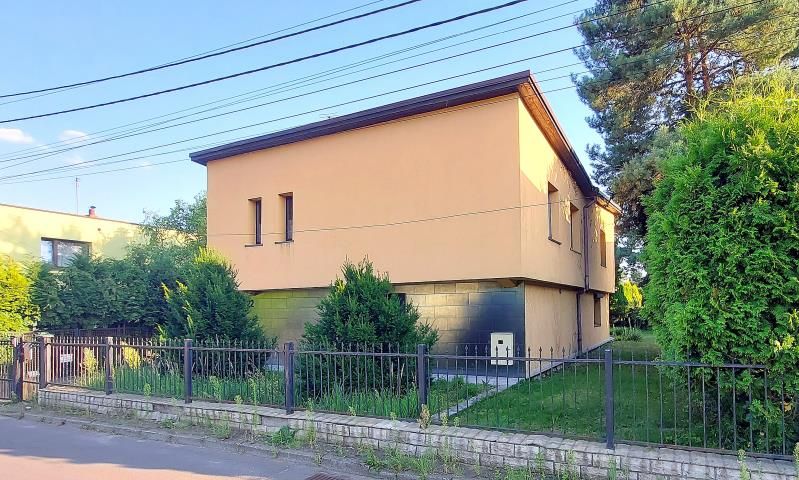 dom wolnostojący, 5 pokoi Świerklaniec, ul. Romantyczna. Zdjęcie 3