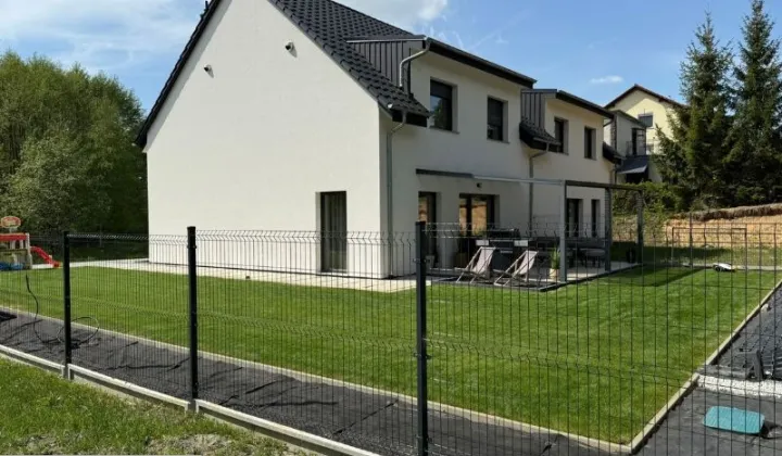 bliźniak, 5 pokoi Zielona Góra Racula, ul. Porzeczkowa