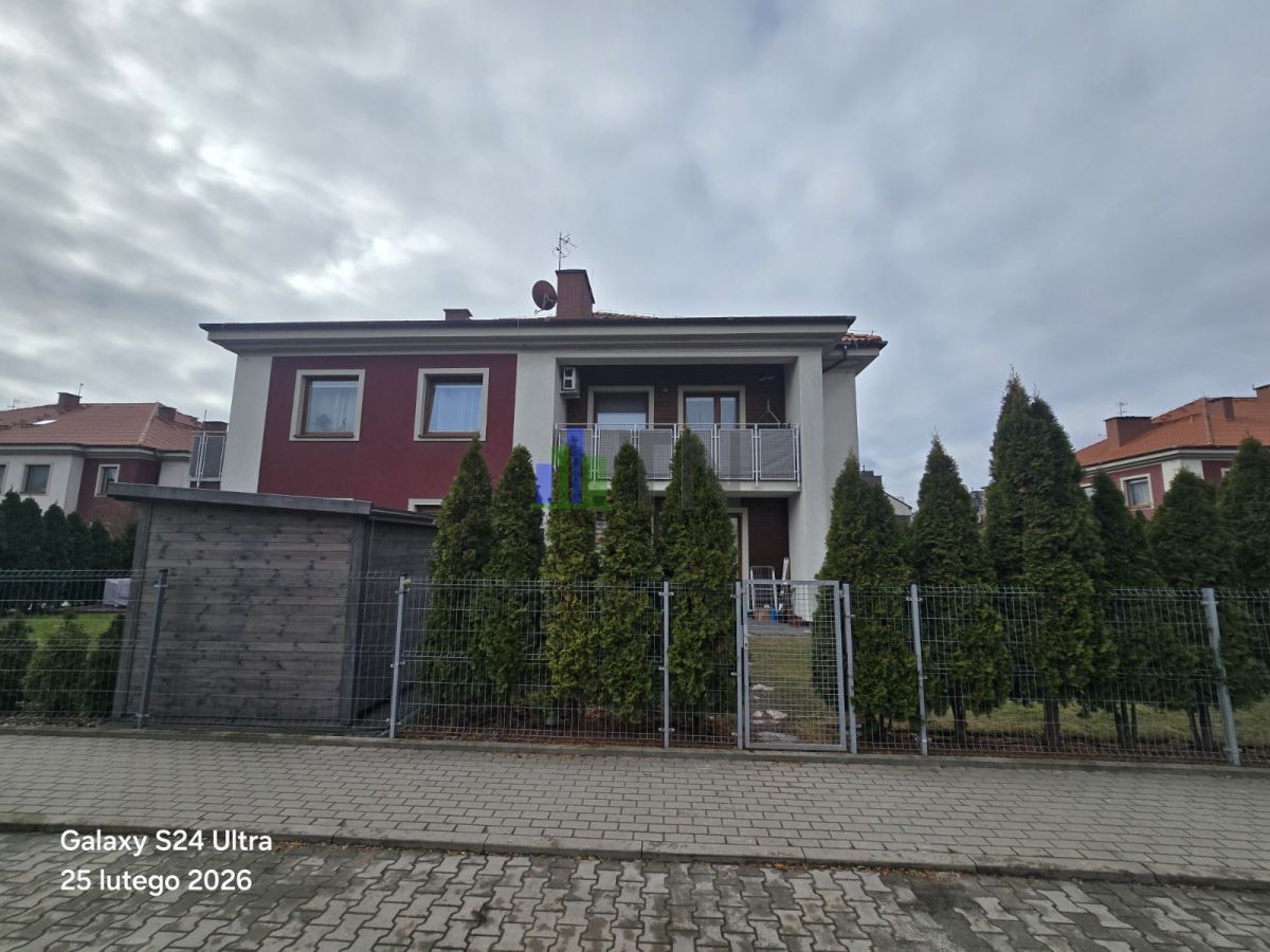 Mieszkanie 3-pokojowe Siechnice. Zdjęcie 14