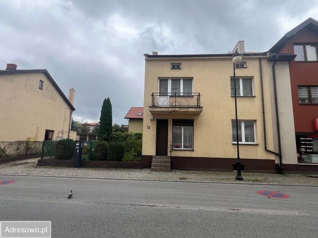 dom wolnostojący, 6 pokoi Końskie, ul. Strażacka. Zdjęcie 1