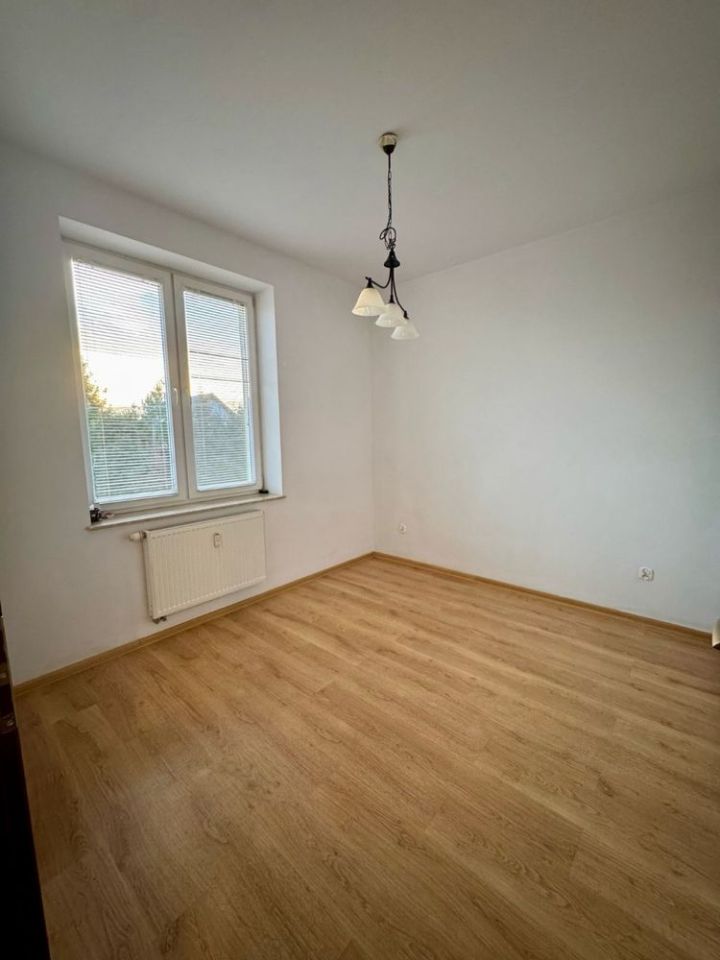 Mieszkanie 3-pokojowe Nowinka. Zdjęcie 2