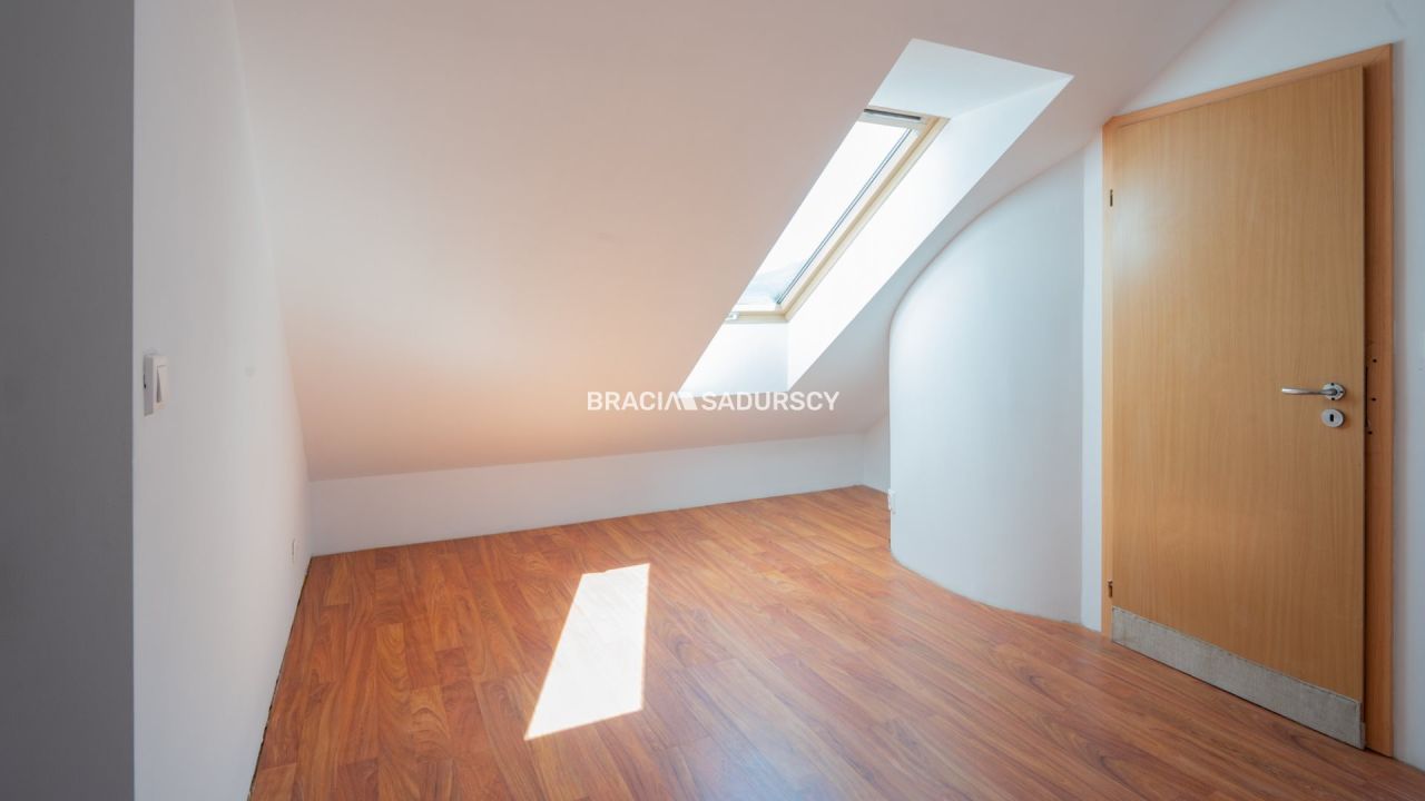 Mieszkanie 4-pokojowe Myślenice, ul. Solidarności. Zdjęcie 16