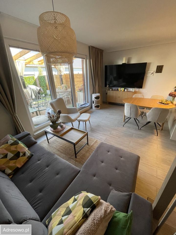 Mieszkanie 4-pokojowe Kosakowo. Zdjęcie 12