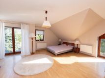 dom wolnostojący, 6 pokoi Czernica, ul. Mikołaja Reja