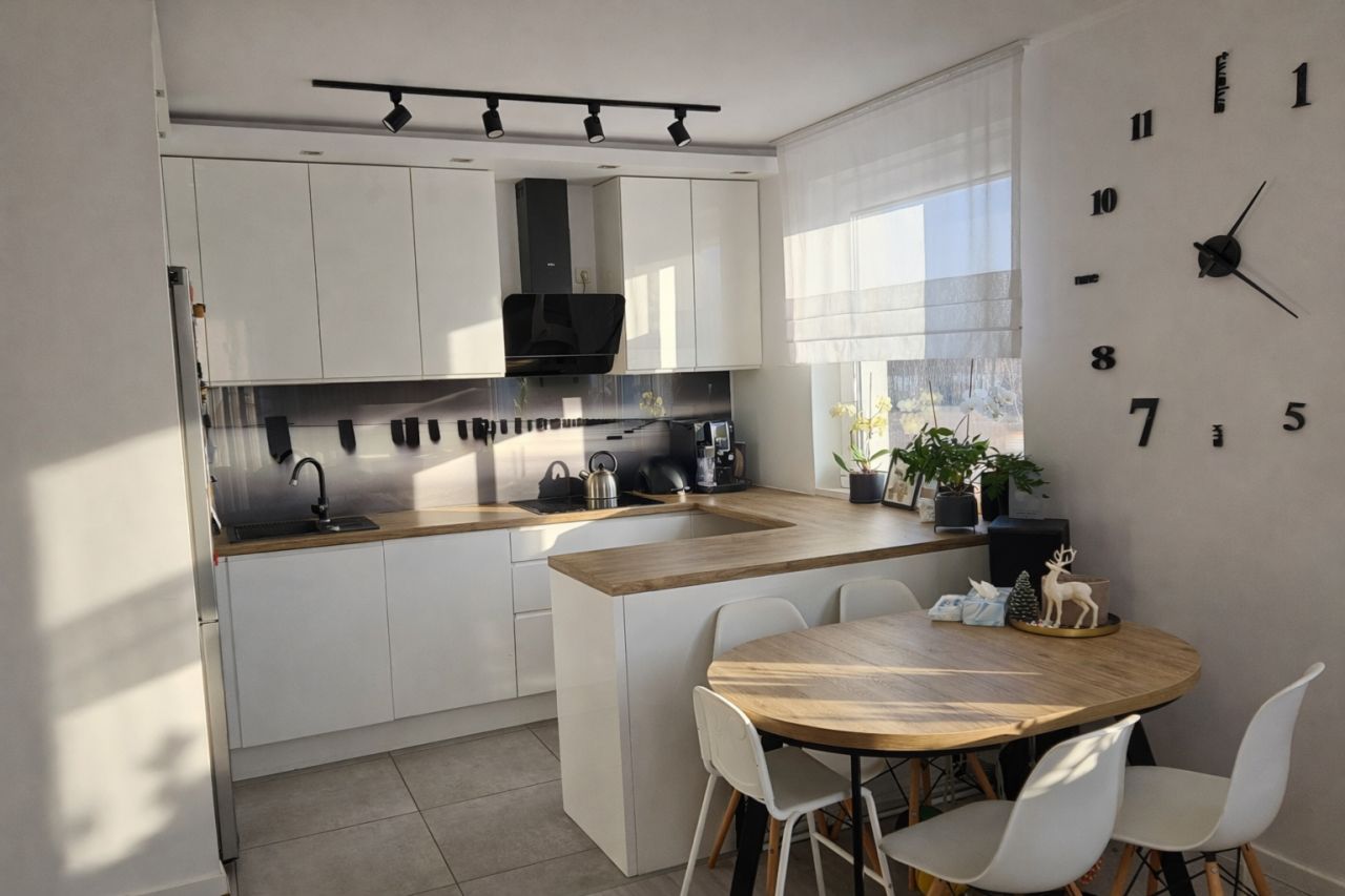 Mieszkanie 3-pokojowe Koszalin, ul. Generała Józefa Hallera. Zdjęcie 3