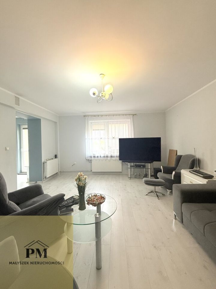 dom szeregowy, 7 pokoi Białogard, ul. Jana Kiepury. Zdjęcie 31