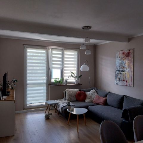 Mieszkanie 1-pokojowe Świebodzice, os. Sudeckie. Zdjęcie 1