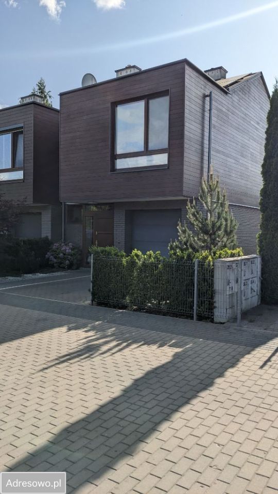 dom szeregowy, 4 pokoje Nowa Wieś, ul. Polnych Maków. Zdjęcie 1