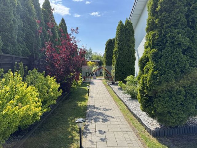 dom wolnostojący, 5 pokoi Góra Kalwaria. Zdjęcie 11