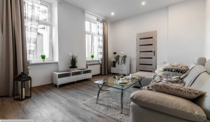 Mieszkanie 3-pokojowe Bytom Śródmieście, ul. Dworcowa