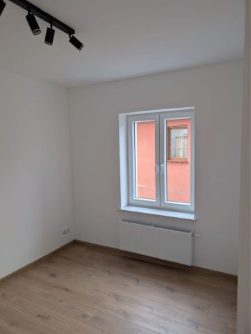 Mieszkanie 2-pokojowe Świdnica. Zdjęcie 1