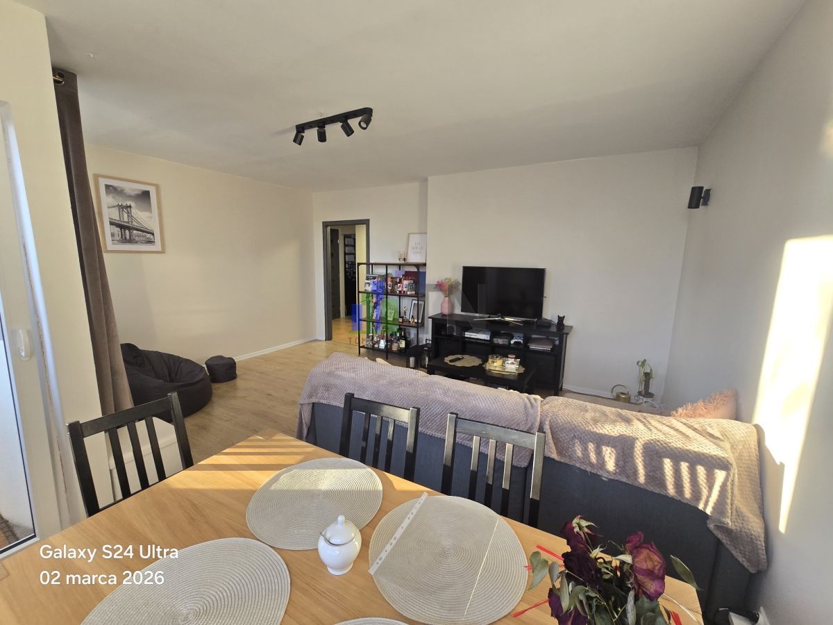 Mieszkanie 3-pokojowe Wrocław Krzyki, ul. Wesoła. Zdjęcie 1