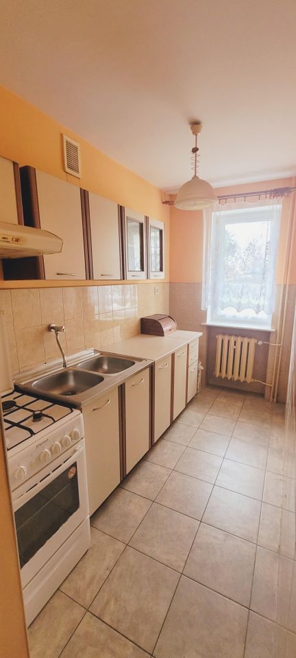 Mieszkanie 2-pokojowe Wałbrzych Biały Kamień, ul. Iwana Miczurina. Zdjęcie 2