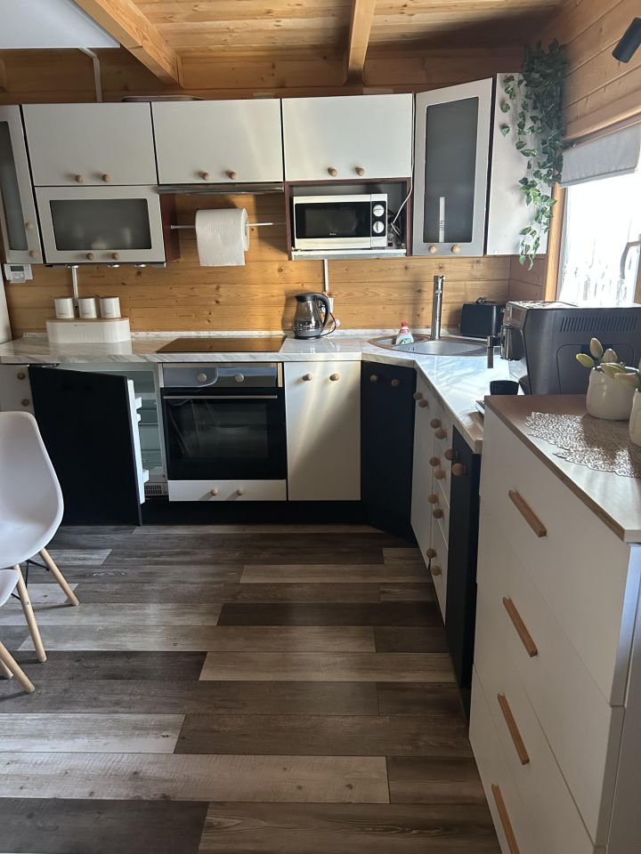 dom wolnostojący, 5 pokoi Brenna Bukowa, ul. Armii Krajowej. Zdjęcie 37