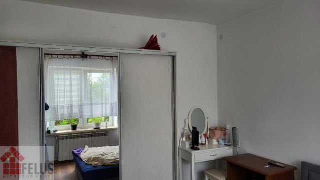 dom wolnostojący, 3 pokoje Żębocin. Zdjęcie 2