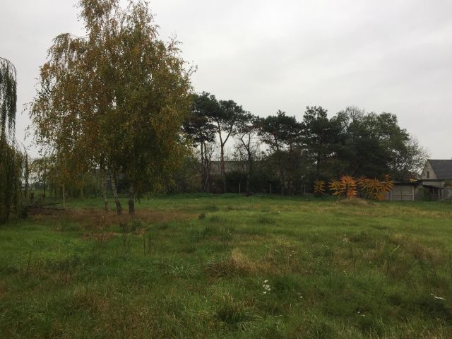 Działka rolno-budowlana Łęka Opatowska, ul. Szkolna. Zdjęcie 1