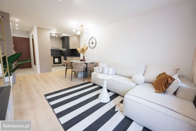 Mieszkanie 7-pokojowe Kielce Centrum. Zdjęcie 1