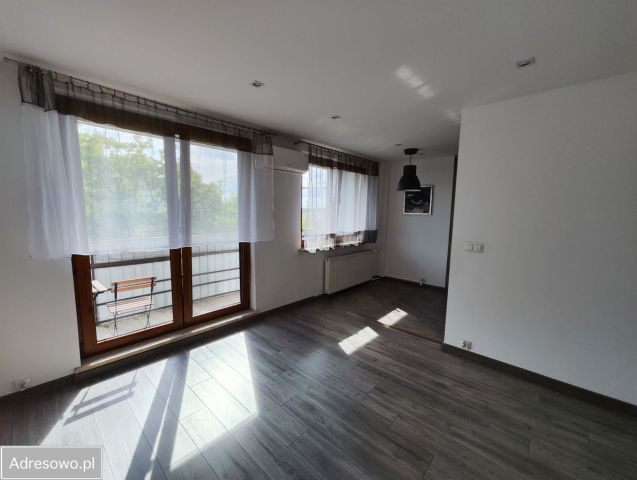 Mieszkanie 3-pokojowe Czechowice-Dziedzice, ul. Topolowa. Zdjęcie 1