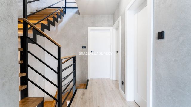 dom szeregowy, 5 pokoi Sułków. Zdjęcie 9