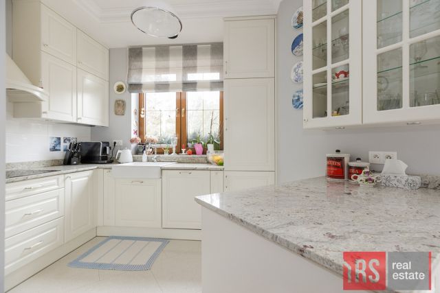 bliźniak, 5 pokoi Izabelin. Zdjęcie 2