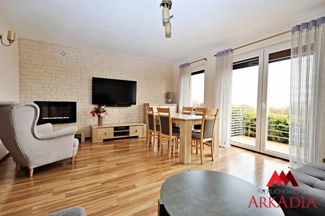 dom wolnostojący, 5 pokoi Więsławice-Parcele. Zdjęcie 9