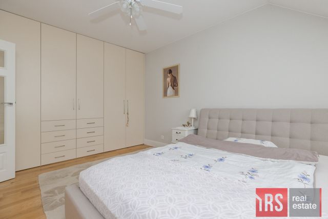 bliźniak, 5 pokoi Izabelin. Zdjęcie 17