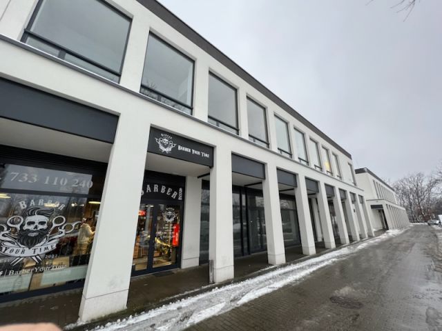 Biuro Warszawa Żerań, ul. Płochocińska. Zdjęcie 1