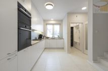 dom szeregowy, 5 pokoi Grodzisk Mazowiecki. Zdjęcie 4