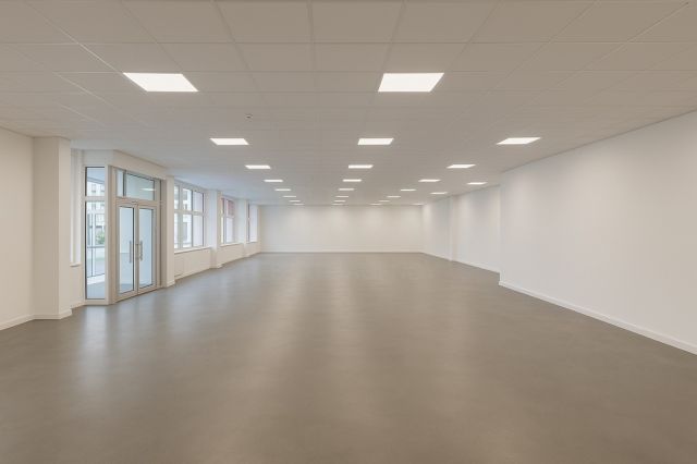 Lokal Kraków Bieńczyce, ul. Marii Dąbrowskiej. Zdjęcie 1