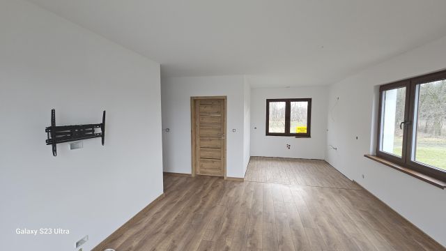 dom wolnostojący, 3 pokoje Chlebów, Chlebów. Zdjęcie 12